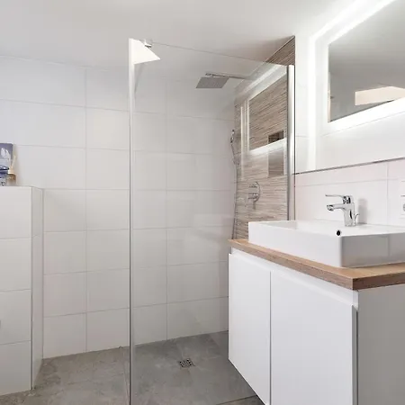 Apartment Derday